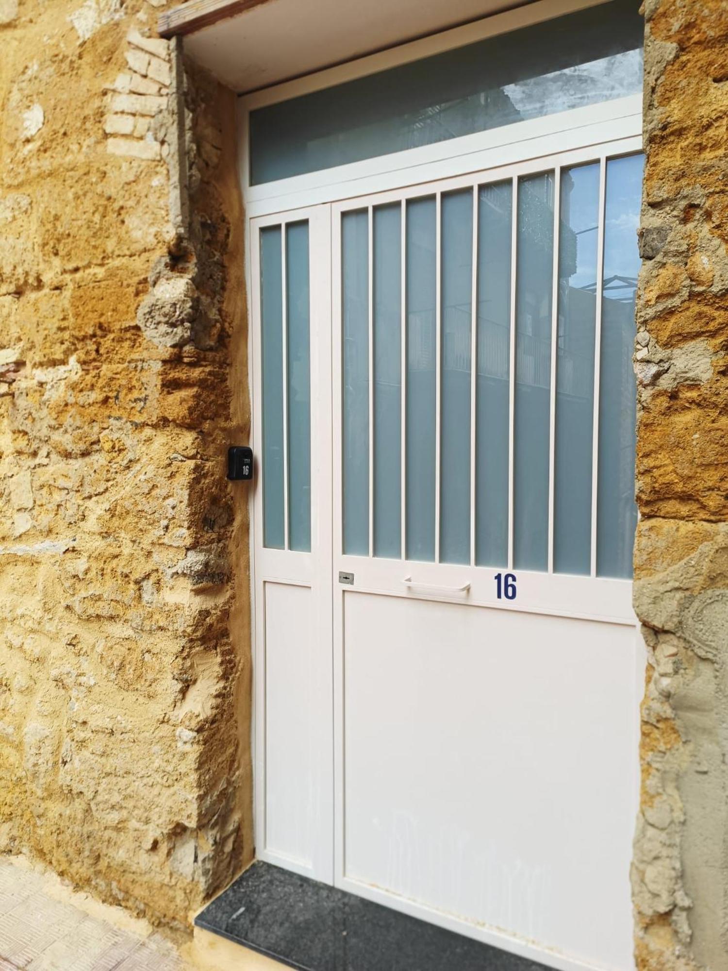 Historic Center Apartment Agrigento Exteriör bild